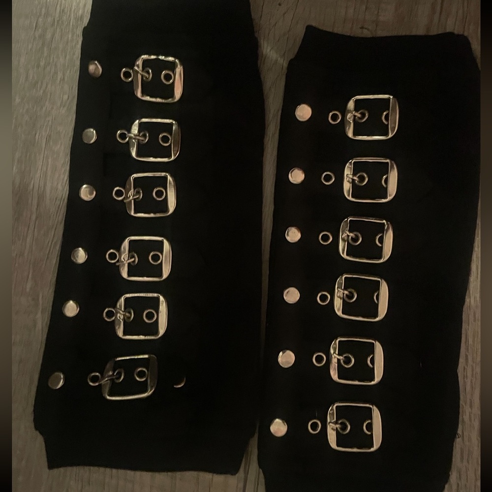 Black Alternative Arm Warmers || Never Worn